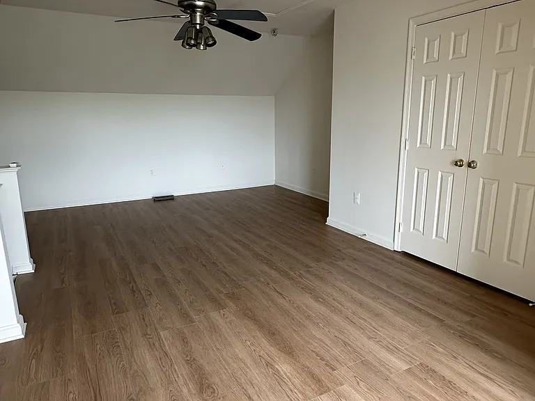 420 Redland Blvd #TOWNHOUSE — Photo 17