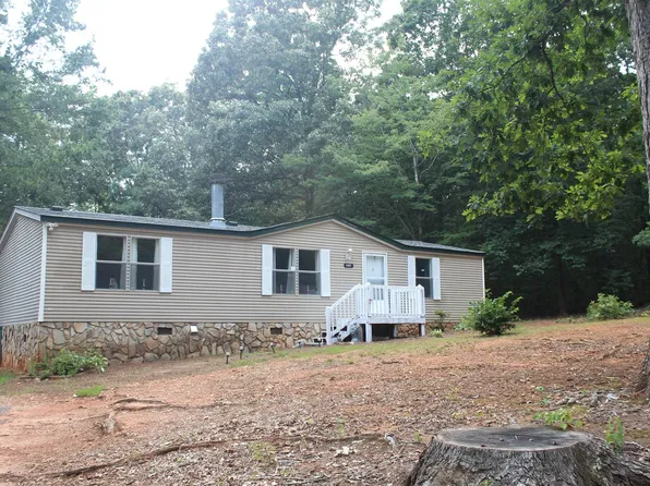 1197 Maiden Wood Cir, Maiden, NC 28650