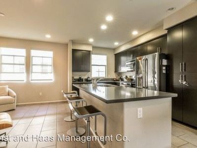 1898 Orizaba Ave APT 103, Signal Hill, CA, 90755