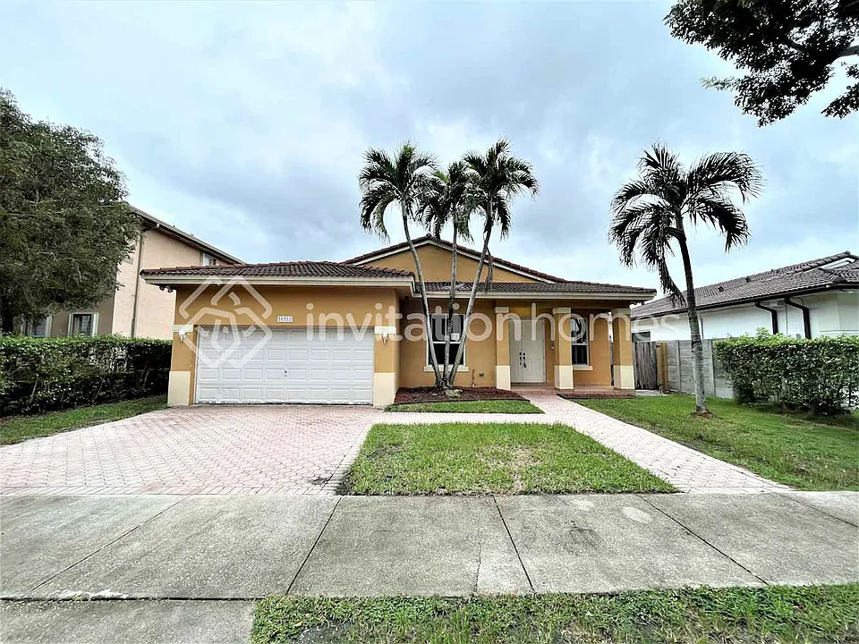 16112 SW 63rd Ter