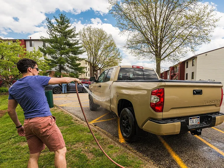 Free Car Cleaning Center