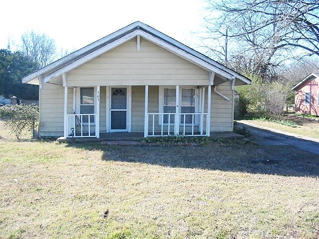 1st image of 505 E Fannin St