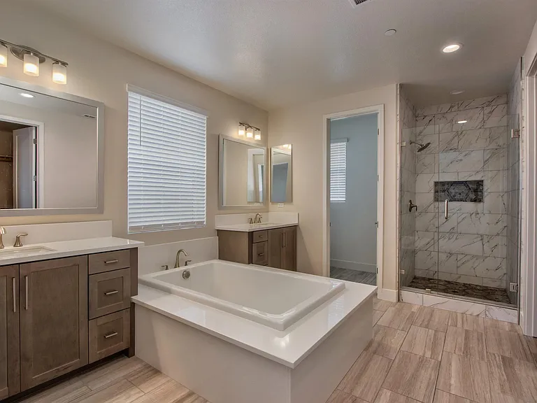 368 Ventasso Way — Photo 18