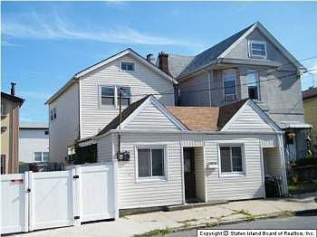 1st image of 144 Cedar Ave