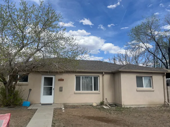 9360 Rose Ct, Thornton, CO 80229