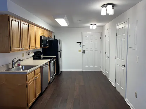 25 Grand St Photo 1