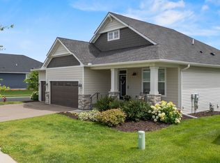 490 Elizabeth Way, Hudson, WI 54016