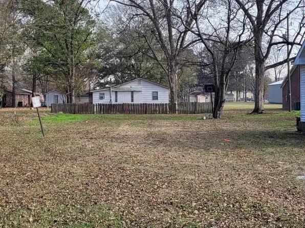 (undisclosed Address), Mc Crory, AR 72101