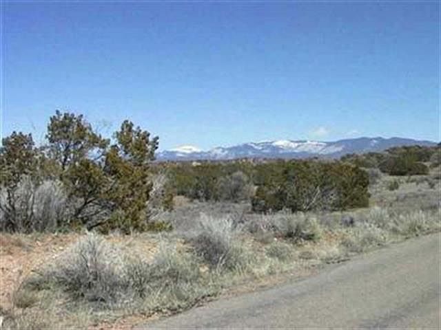 2nd image of 86 Paseo De La Tierra
