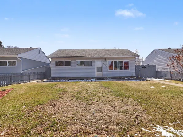 16141 108th Ave NW, Edmonton, AB T5P 4E3