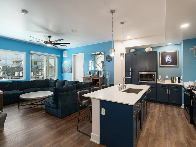 3131 N Central Ave #406 — Photo 5