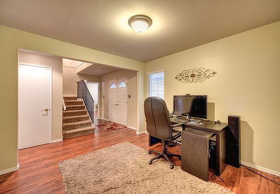 4th image of 5028 Waterbury Way