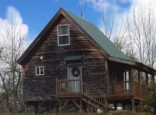 33 Fawn Lake Rd, Altmar, NY 13302