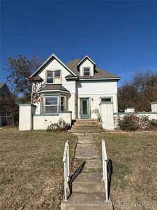 114 E Vinita Ave, Sulphur, OK, 73086