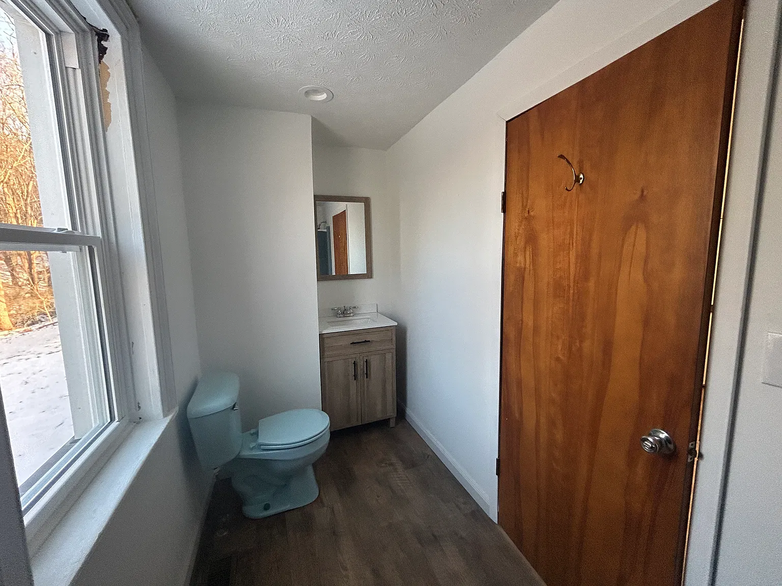 2490 Beechwood Ave NE — Photo 3