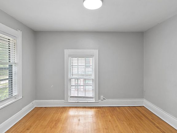 5th image of 208 Woodward Ave #25956a152