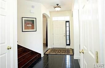 3rd image of 2842 Meadow Lane Dr