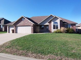 1503 S Natchez Rd, Republic, MO 65738