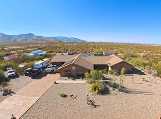 8 Villa Christina St, La Luz, NM 88337
