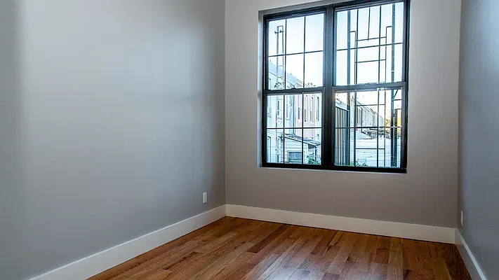 Rented by Nooklyn NYC LLC | media 40