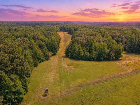 884 Avant Rd, Crenshaw, MS 38621