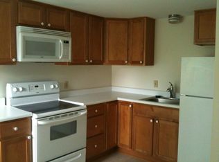 20 Barbie Ct APT 1, Rochester, NY 14626