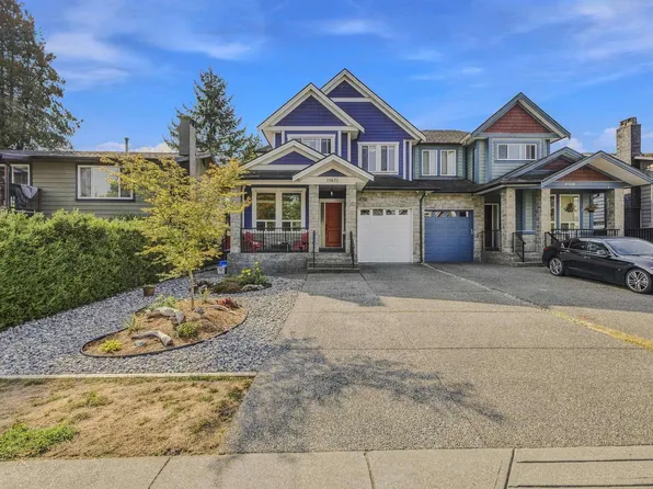 19420 117th Ave, Pitt Meadows, BC V3Y 1G4