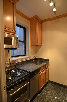 Rented by MNS | media 33