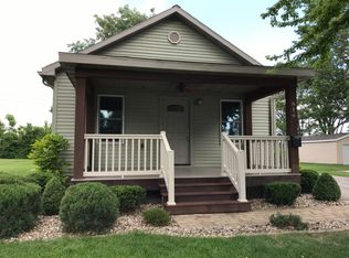 816 S Bunn St, Bloomington, IL