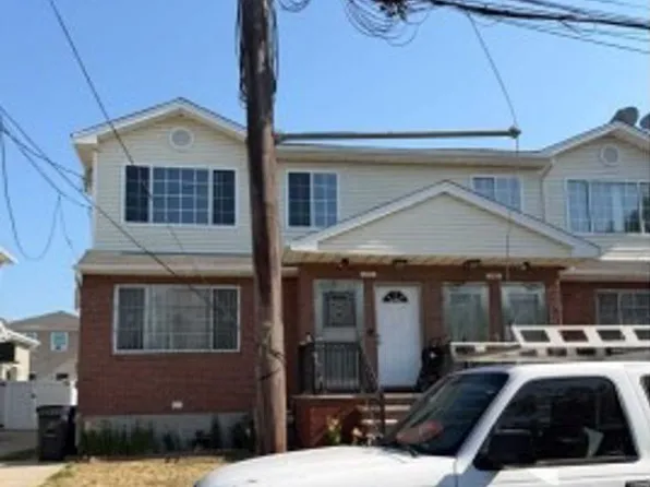 62-22 Burchell Rd, Far Rockaway, NY 11692