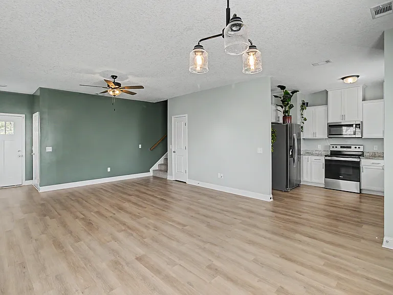 1016 Grayson Ave — Photo 5