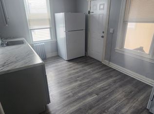 39 Schuyler Ter FLOOR 2, East Orange, NJ 07017