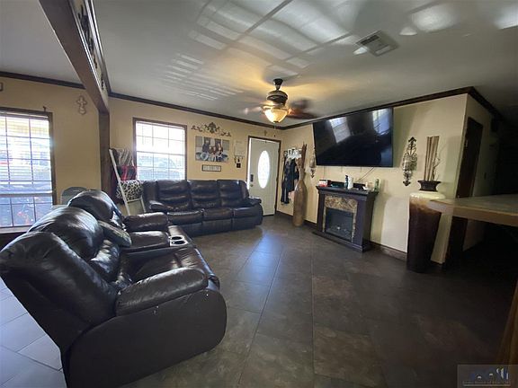 5th image of 209 Kellie Dr