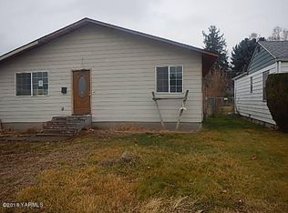 918 S 1st Ave, Yakima, WA 98902