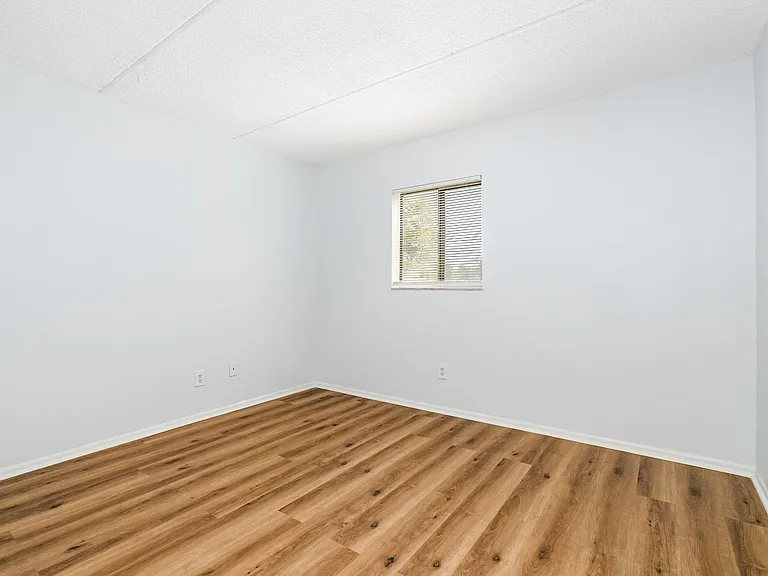 204 W Seminole Ave — Photo 10