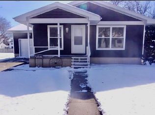 717 7th St, Allison, IA 50602