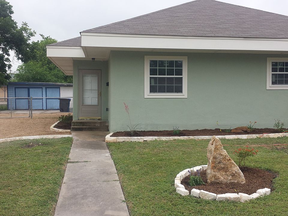 1st image of 526 Rayburn Dr