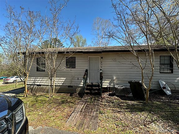 5th image of 210 Lee Rd