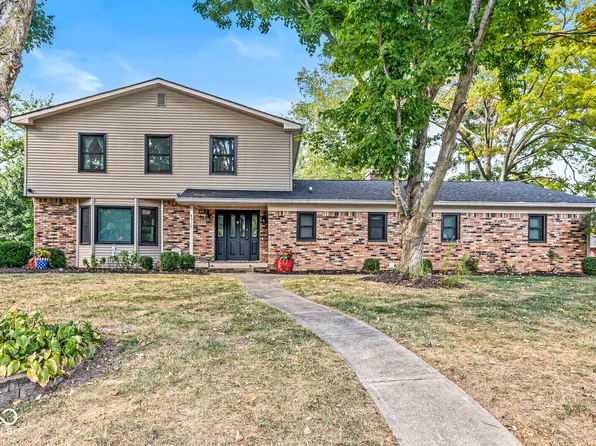 4510 Somerset Way S, Carmel, IN 46033