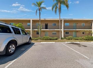 12300 Park Blvd APT 221, Seminole, FL 33772