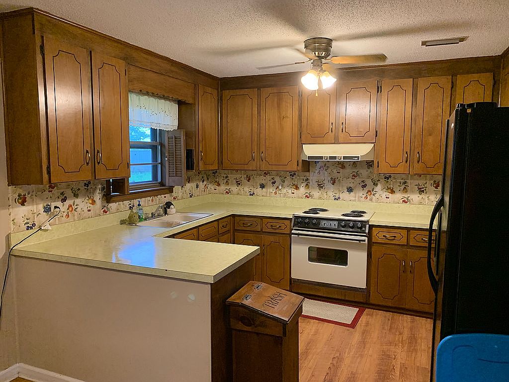 2208 Glen Haven Dr, Dothan, AL 36301 Zillow