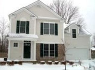4846 Highland Place Ct, Richmond Hts, OH 44143