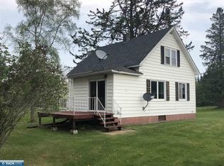 6266 Long Lake Rd, Chisholm, MN 55719
