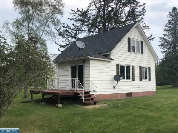 6266 Long Lake Rd, Chisholm, MN 55719