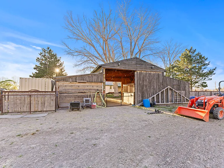 10390 N Highway 38 — Photo 26