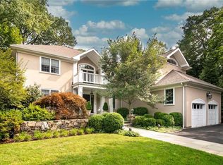 73 Huntington Ave, Scarsdale, NY 10583