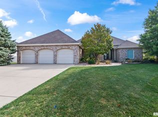 4600 Foxhall Ln, Springfield, IL 62707