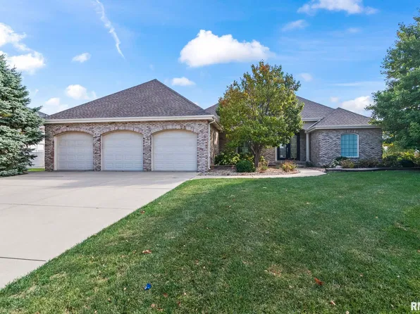 4600 Foxhall Ln, Springfield, IL 62707