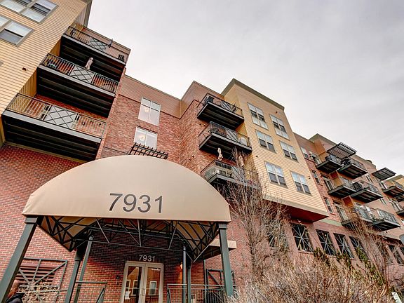 3rd image of 7931 W 55th Ave APT 209