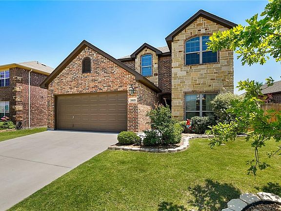 3rd image of 10820 Thorngrove Ct